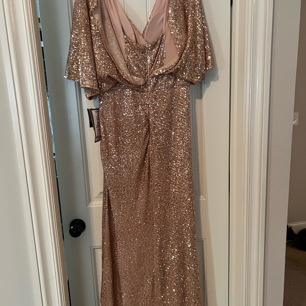 NWT Sparkling Rose Gold High-Low Evening Dress